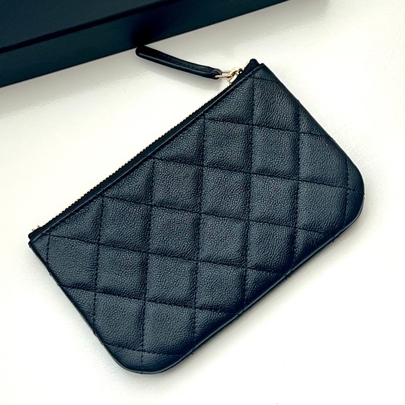 🔥CHANEL Mini Caviar Case - Picture 3 of 5